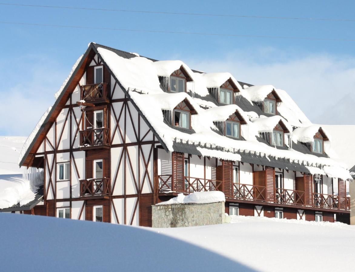 Отель Edelweiss Hotel Гудаури-4