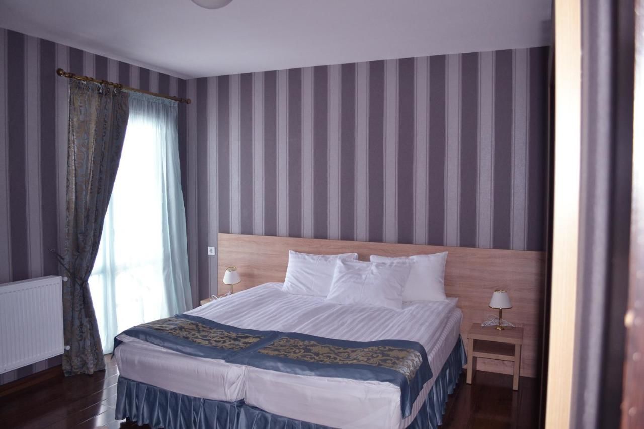Отель Edelweiss Hotel Гудаури