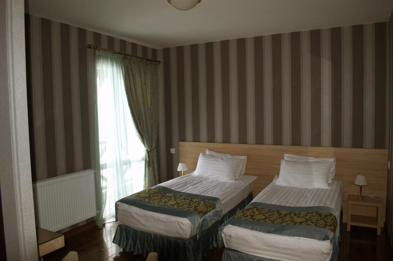 Отель Edelweiss Hotel Гудаури